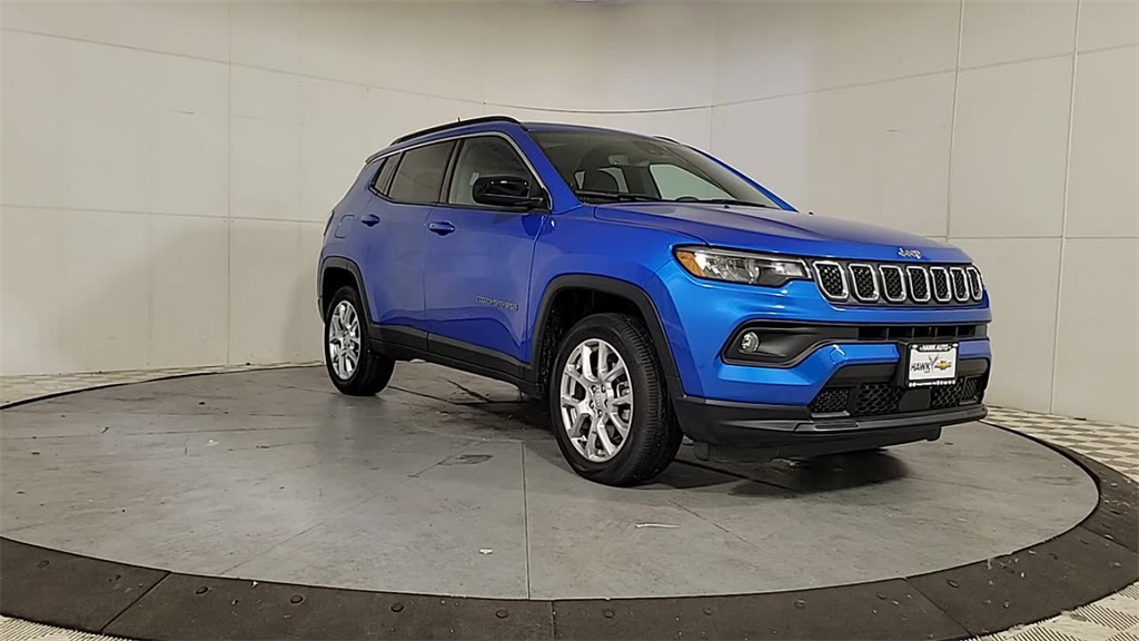 2024 JEEP COMPASS LATITUDE LUX - Image 2