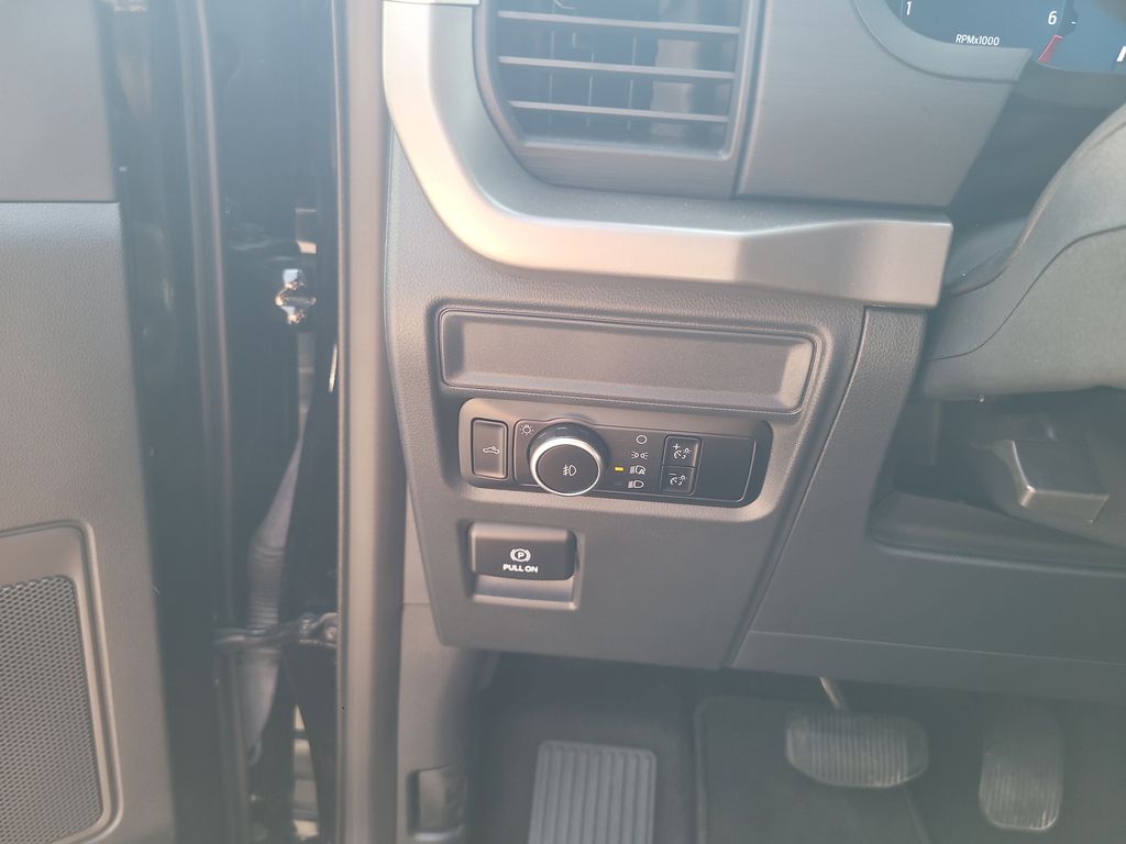 2024 Ford F-150 XLT photo 15