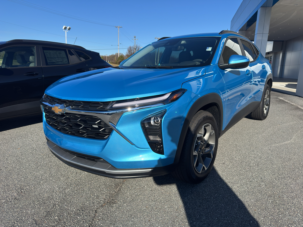 2026 Chevrolet Trax LT's photo