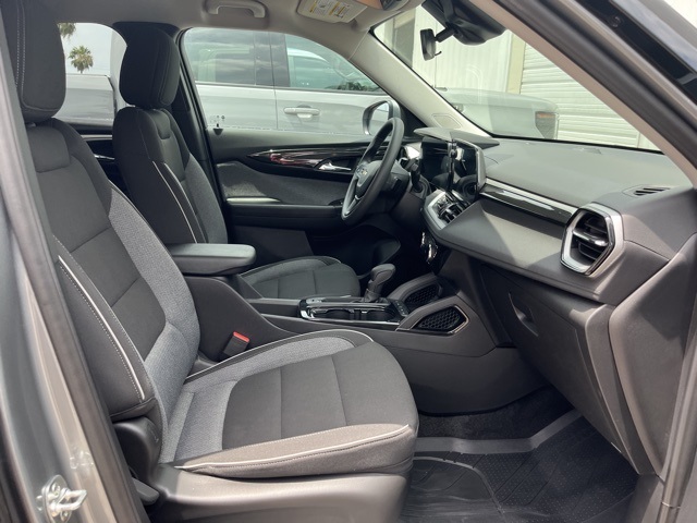 2025 Chevrolet Trailblazer LT photo 18