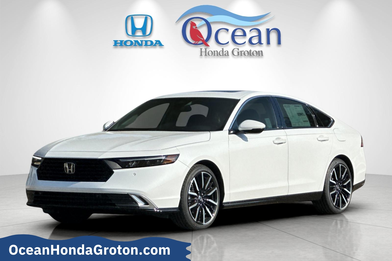 2025 Honda Accord Hybrid Touring's photo