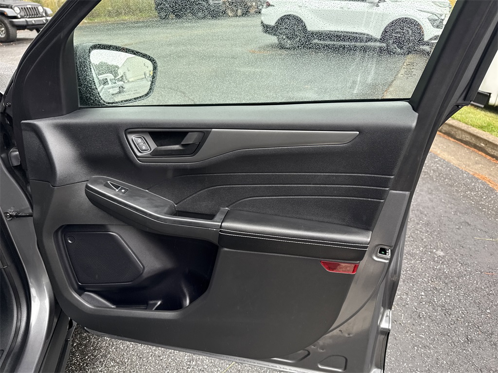 2023 Ford Escape Active photo 12