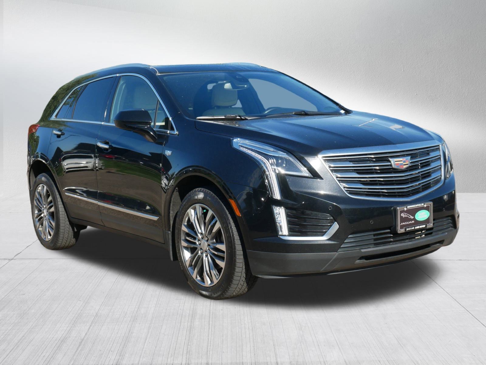 2019 Cadillac XT5 Premium Luxury photo 2