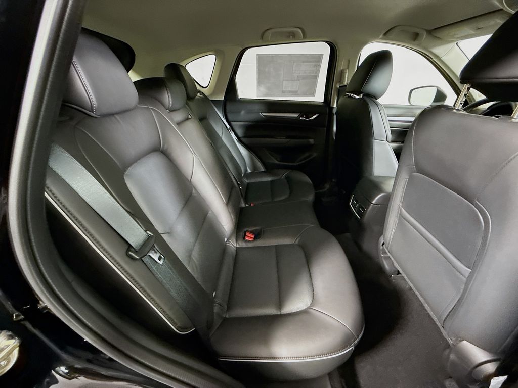 2025 Mazda CX-5 2.5 Select photo 25