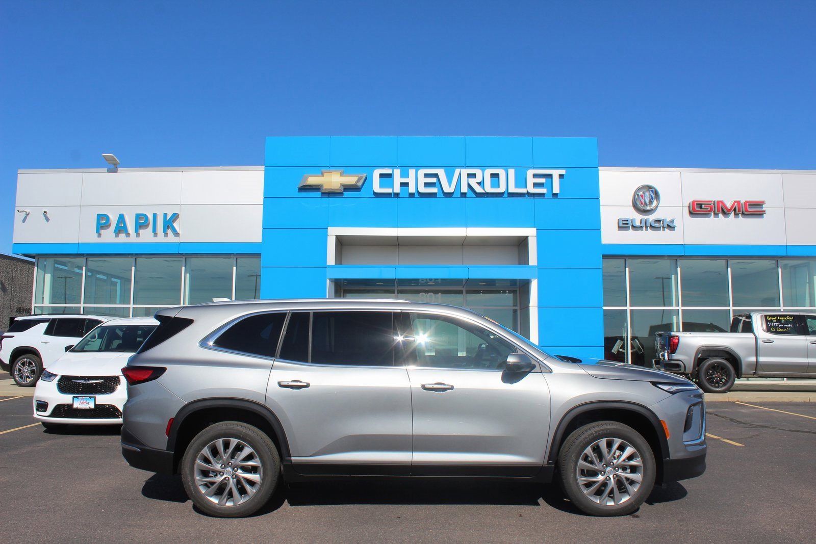 2026 Buick Enclave Preferred's photo