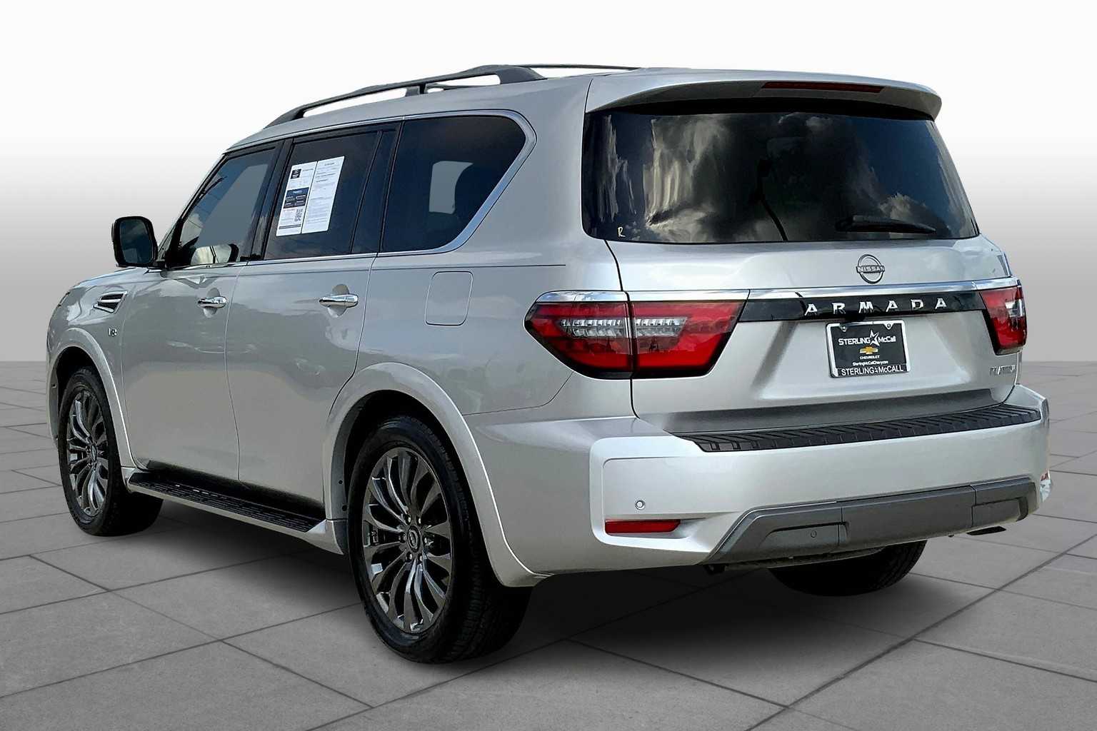 2021 Nissan Armada Platinum photo 11