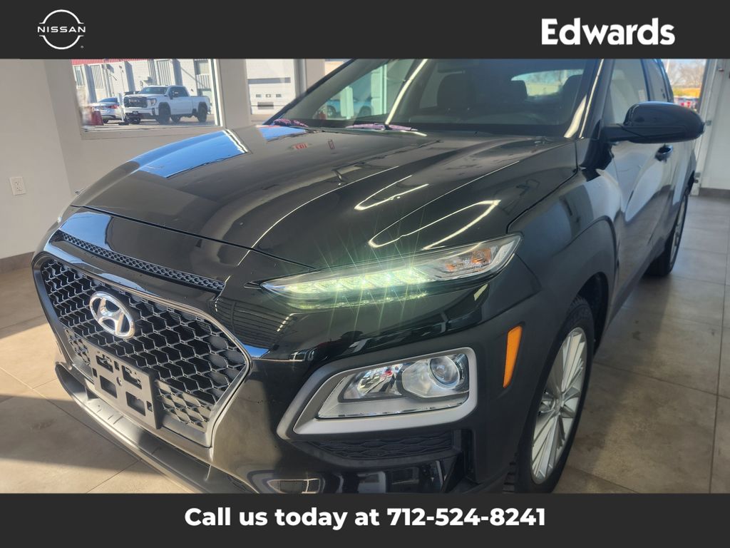 2020 Hyundai Kona SEL photo 4