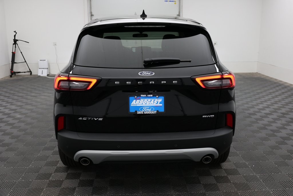 2025 Ford Escape Active photo 4