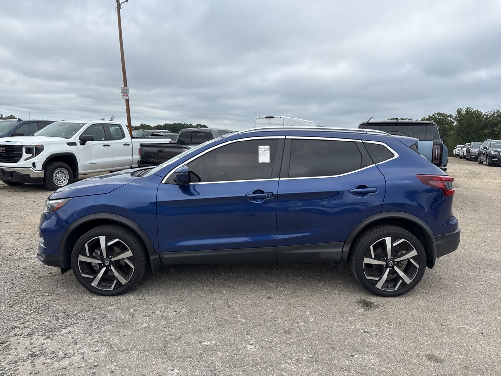 2020 Nissan Rogue Sport SL photo 2