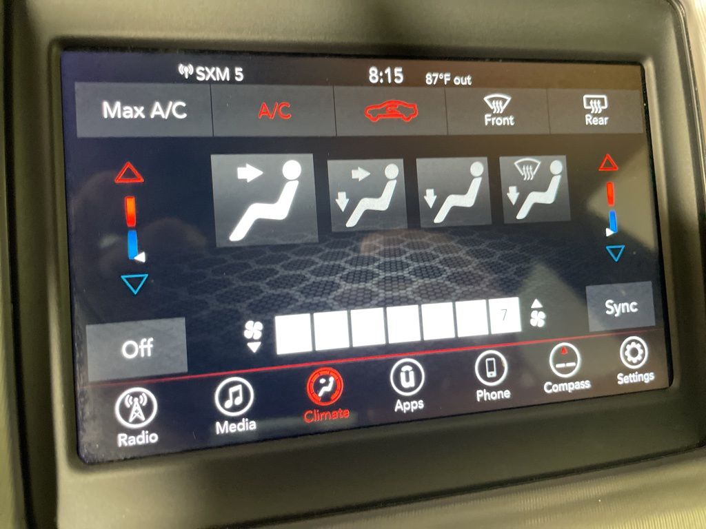 2022 Dodge Charger SXT photo 25