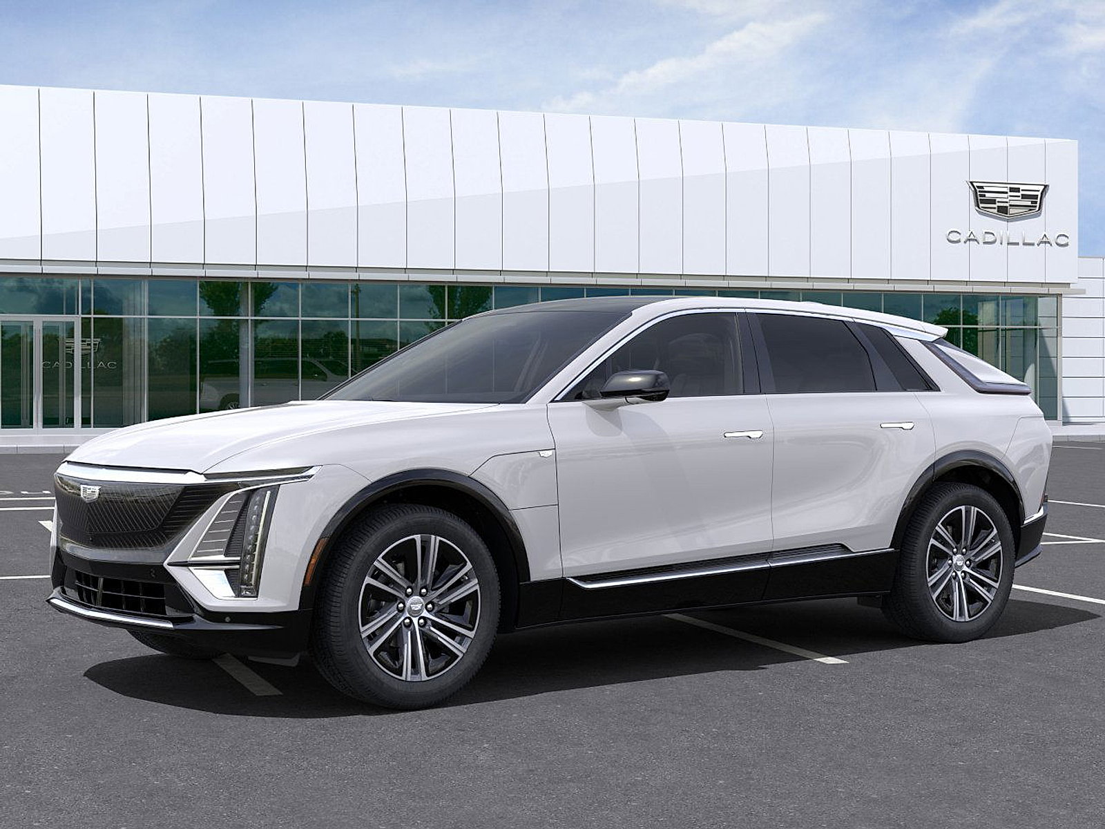 2025 Cadillac Lyriq Luxury photo 2