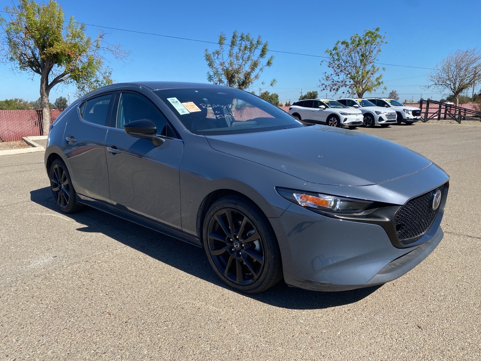 2024 Mazda Mazda3 2.5 s Carbon photo 3