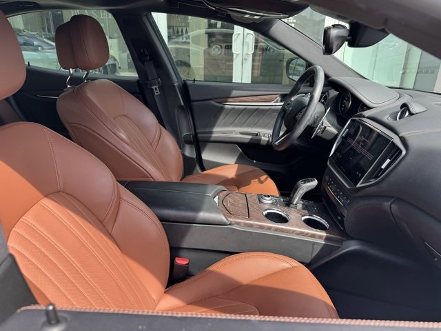 2022 Maserati Ghibli Modena photo 9