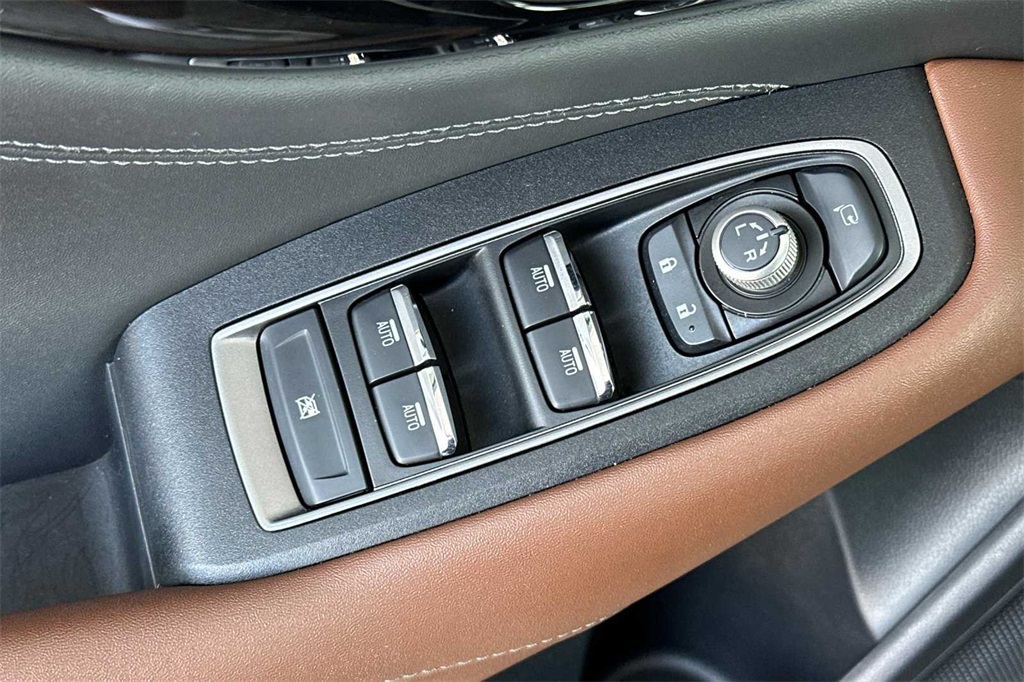 2022 Subaru Outback Touring XT photo 12