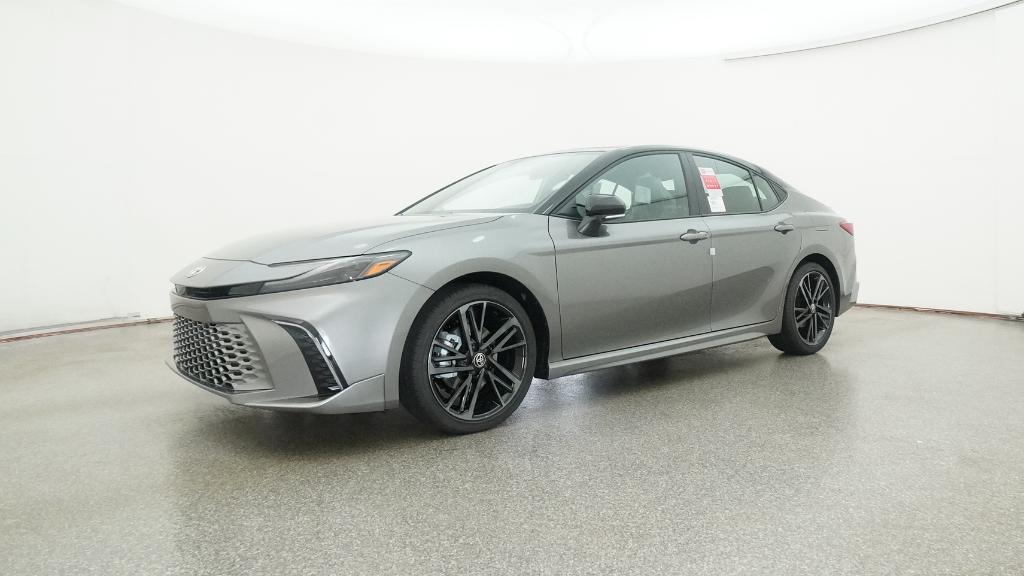 2025 Toyota Camry XSE photo 19