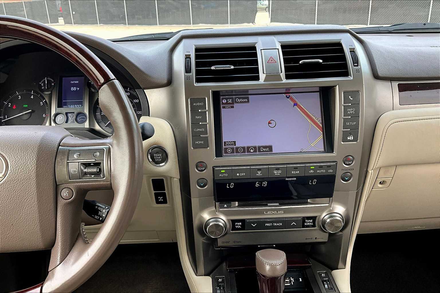 2014 Lexus GX 460 Base photo 6