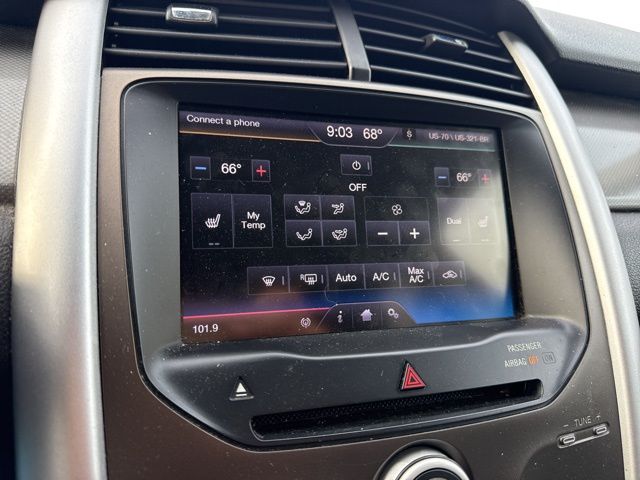2013 Ford Edge SEL photo 17