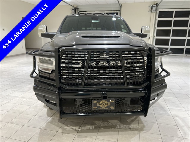 2024 Ram 3500 Laramie photo 7
