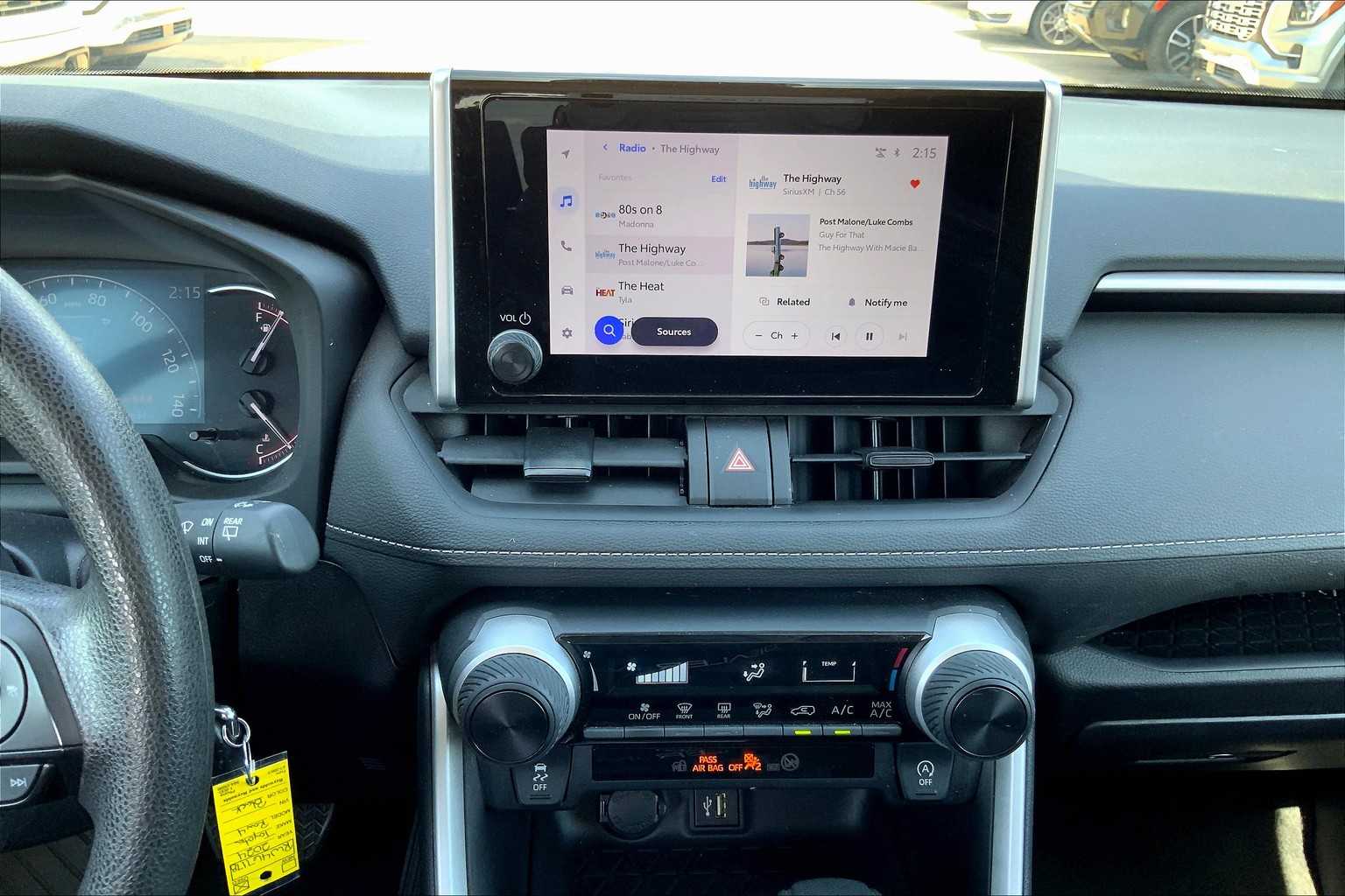 2024 Toyota RAV4 LE photo 6