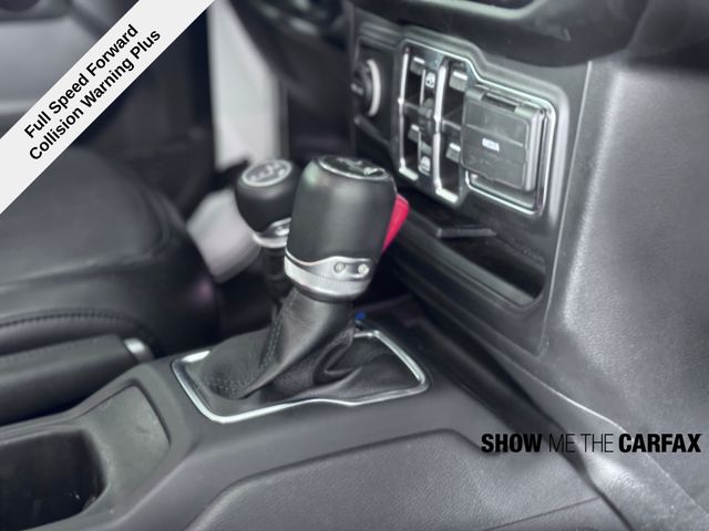 2022 Jeep Wrangler Unlimited Sahara photo 24
