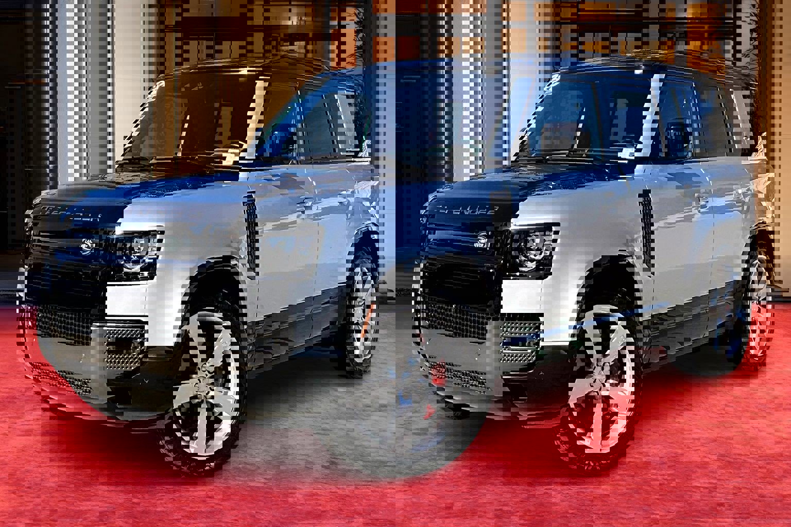 2023 Land Rover Defender X's photo