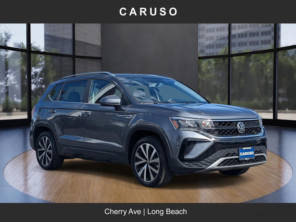 2022 Volkswagen Taos SE