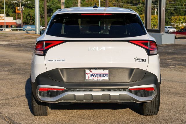 2024 Kia Sportage EX photo 4