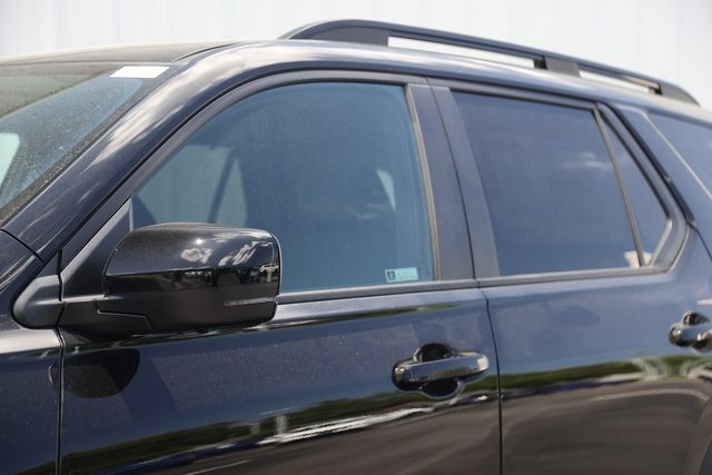 2025 Honda Pilot TrailSport photo 3