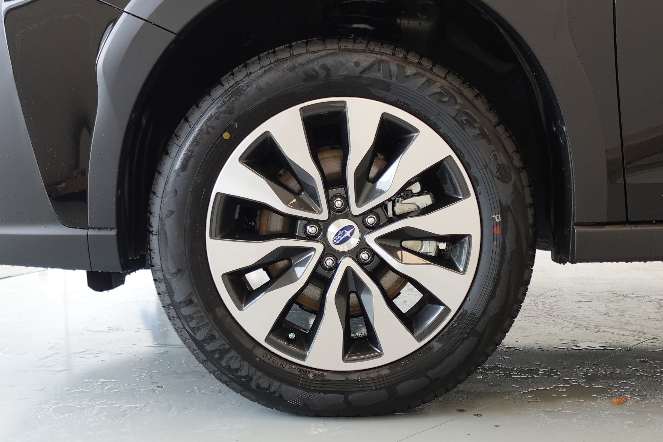 2025 Subaru Outback Touring photo 23