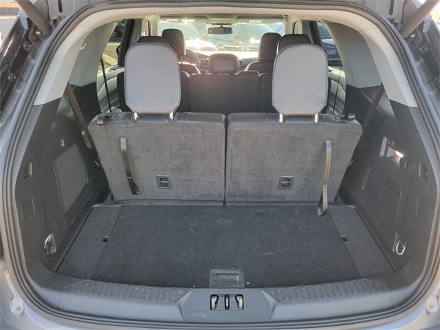 2023 Ford Explorer Limited photo 14