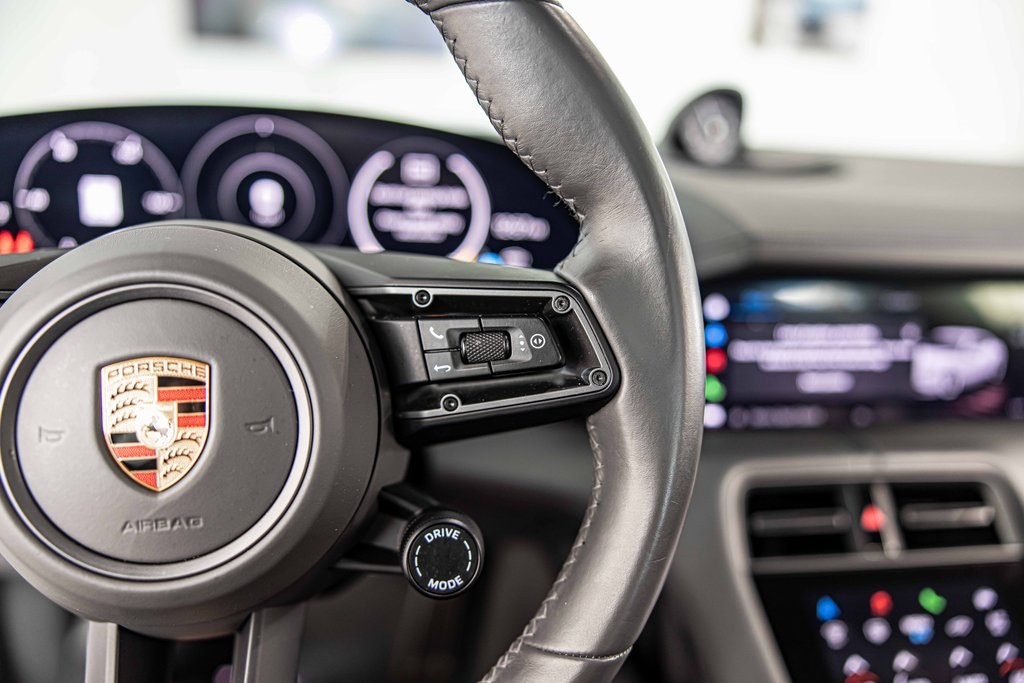 2020 PORSCHE TAYCAN - Image 28