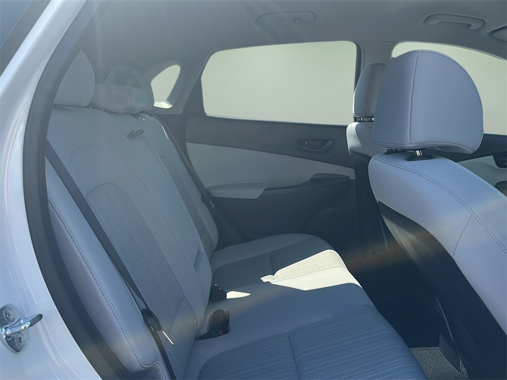 2023 Hyundai Kona SEL photo 20