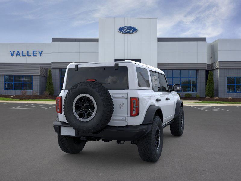 2025 Ford Bronco Badlands photo 3