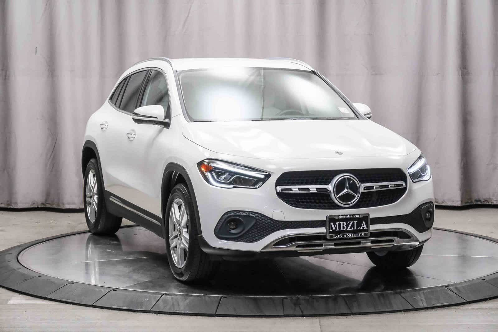 2022 Mercedes Benz GLA 250 photo 2