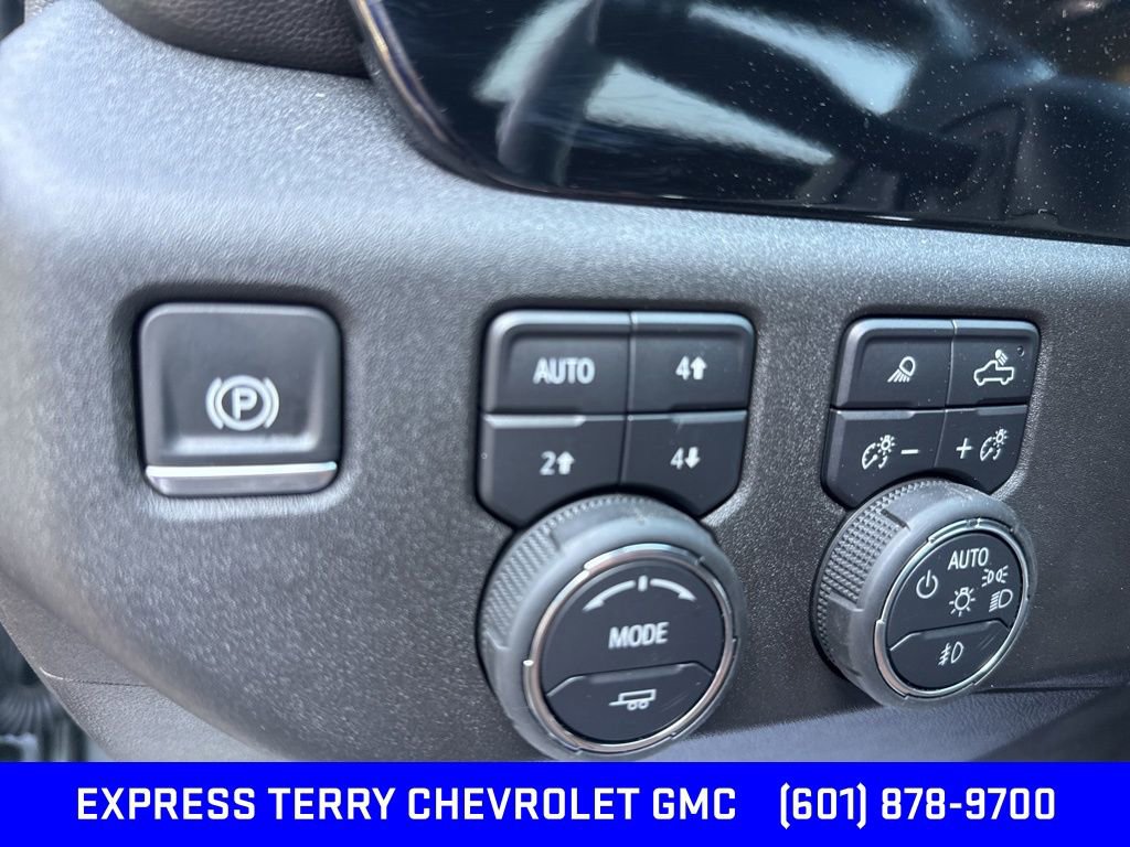 2024 Chevrolet Silverado 1500 High Country photo 36