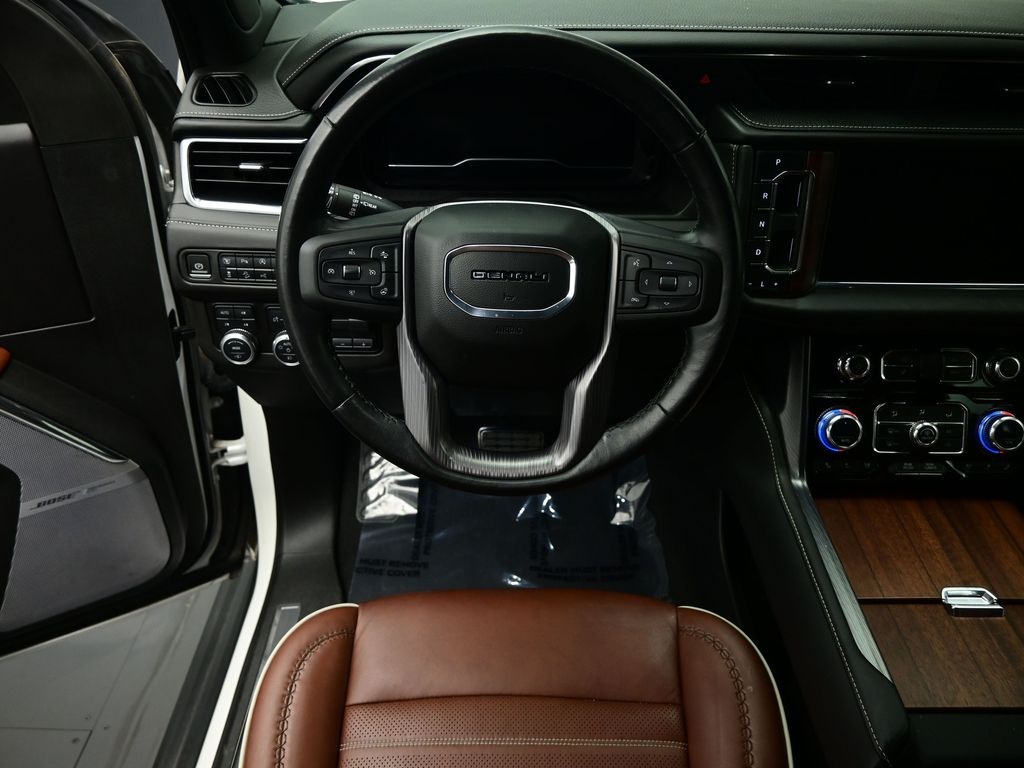 2023 Gmc Yukon XL Denali Ultimate photo 2