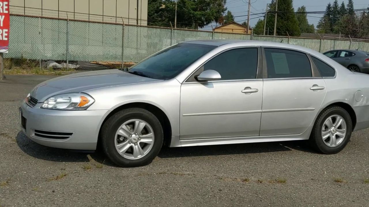 2015 Chevrolet Impala Limited LS Fleet photo 2