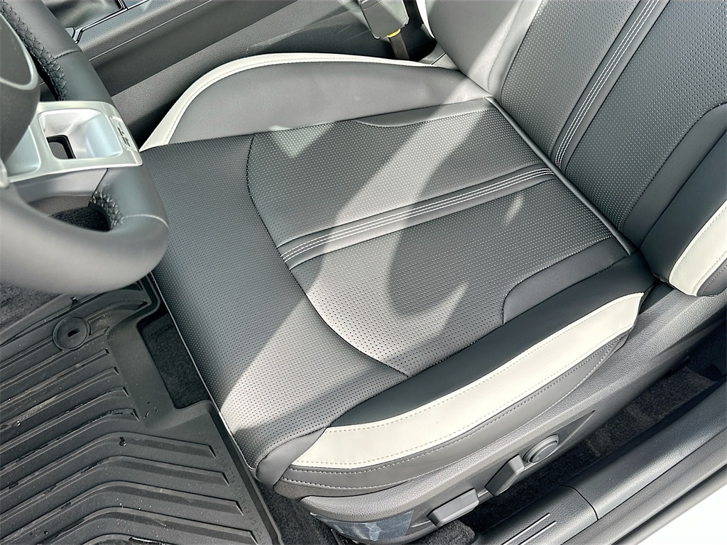 2026 Kia K5 GT-Line photo 20