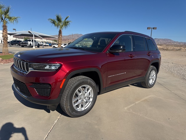 2025 Jeep Grand Cherokee Laredo's photo