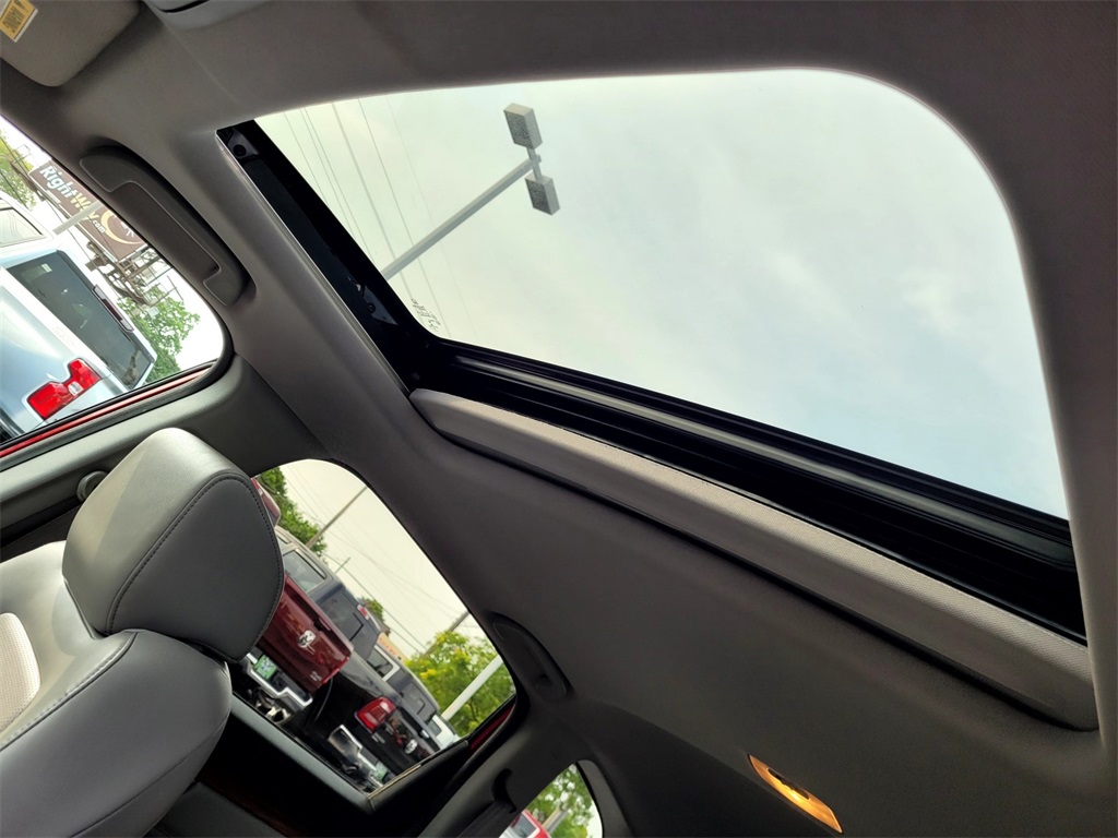 2022 Honda CR-V Hybrid EX-L photo 30