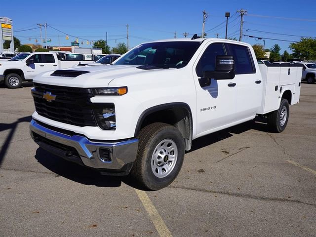 2025 Chevrolet Silverado 3500HD Work Truck's photo