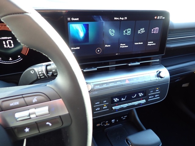 2026 Hyundai Kona SEL photo 15