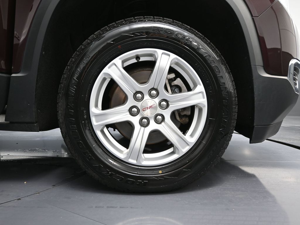 2017 Gmc Acadia SLE photo 11
