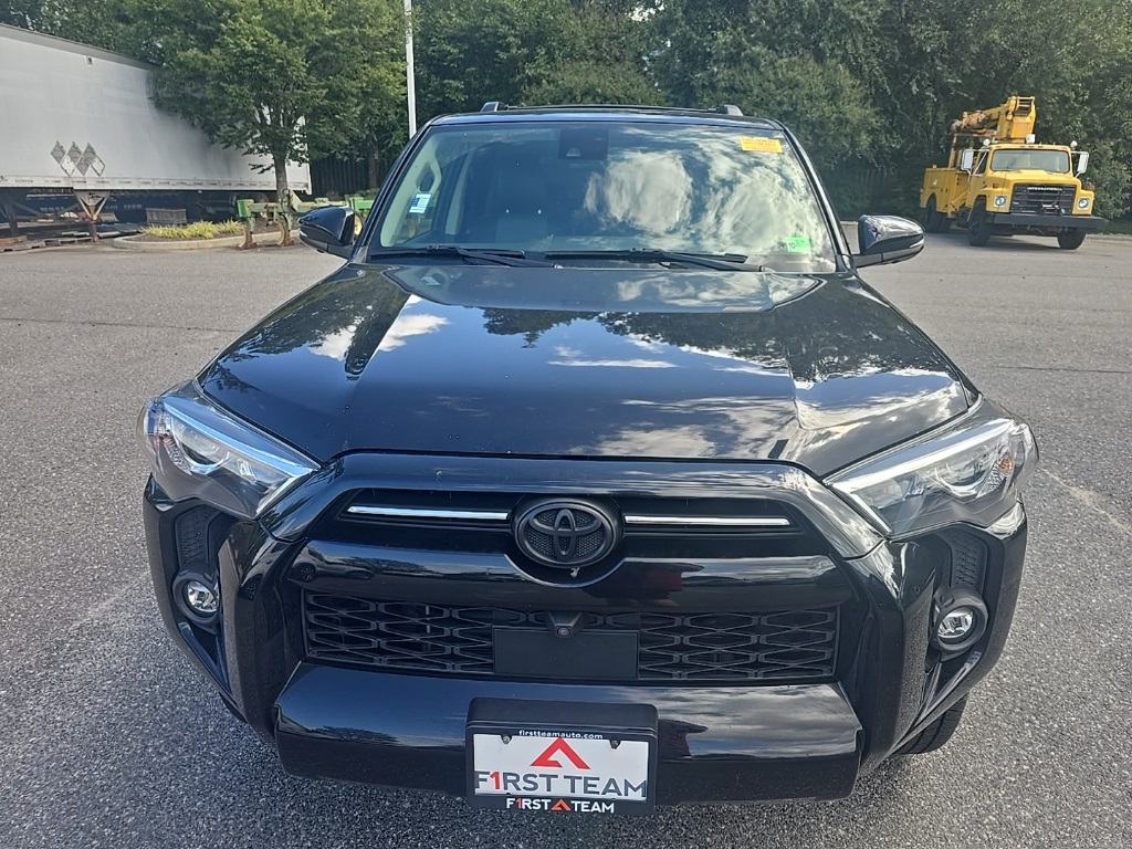 2023 Toyota 4Runner SR5 Premium photo 2