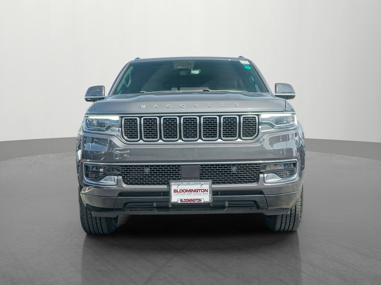 Used 2022 Jeep Wagoneer Series I with VIN 1C4SJVAT8NS221482 for sale in Minneapolis, Minnesota