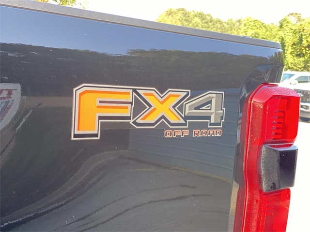 2024 Ford F-350 Lariat photo 11