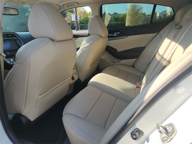 2018 Nissan Maxima SL photo 12