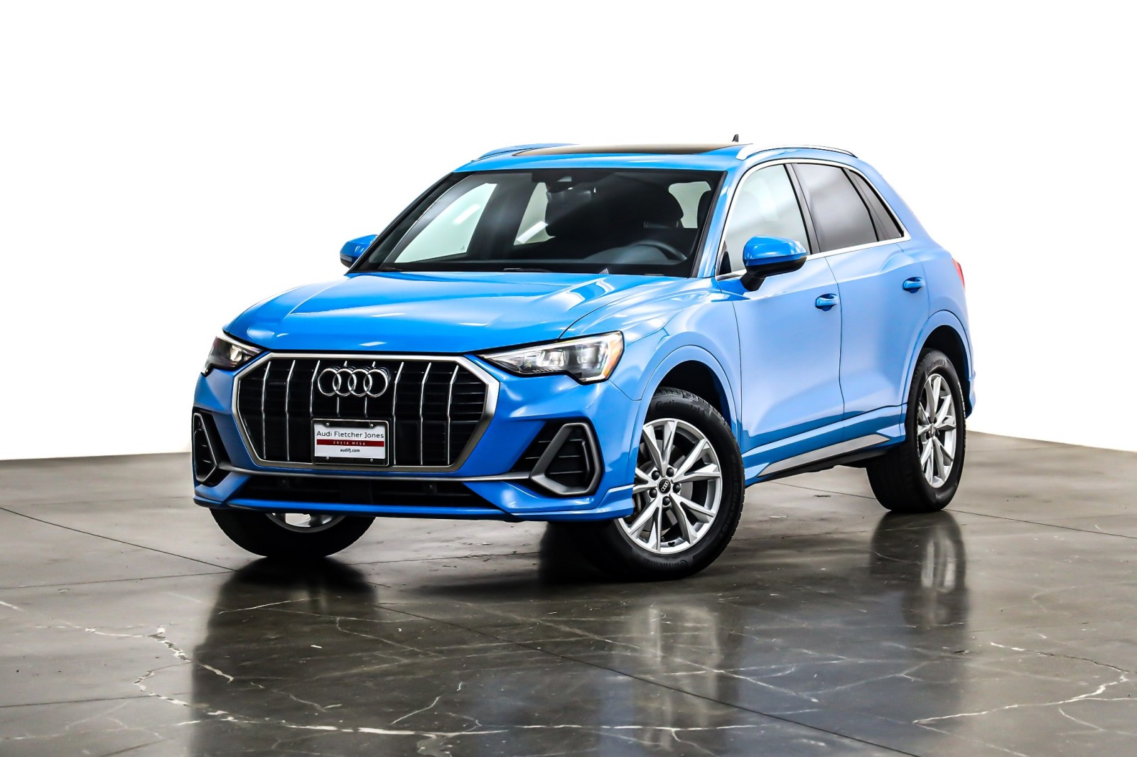 2022 Audi Q3 S Line Premium's photo