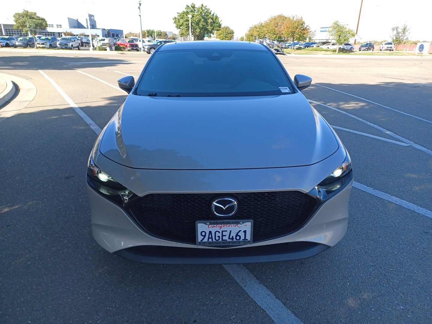 2022 Mazda Mazda3 Preferred photo 2