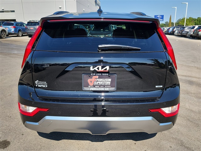 2025 Kia Niro EX Touring photo 3